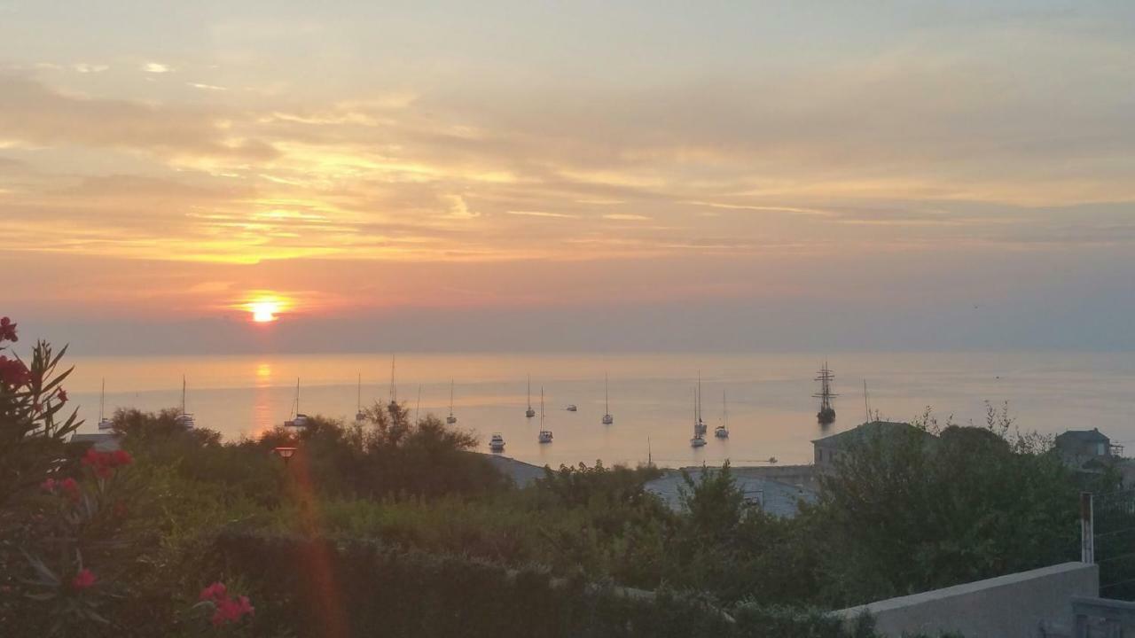 Porteo - Les Terrasses Du Port Centuri Buitenkant foto